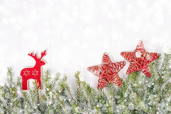 Tarjeta Navidad Ramas Abeto Navidad Con Decoración Estrellas Ciervos Copiar — Foto de Stock