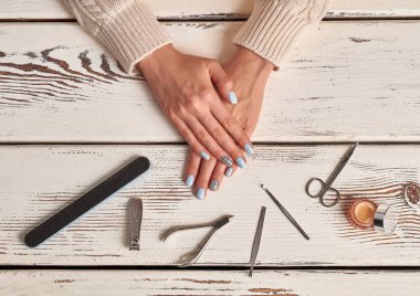 Güzel hala hayatta bir manikür Salonu. 