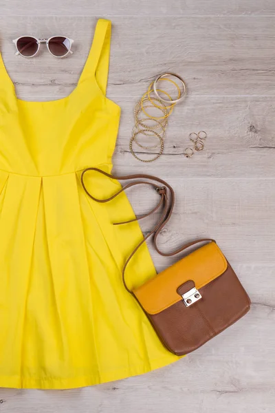 Şeyler yaz için kümesi. Yaz tatili.