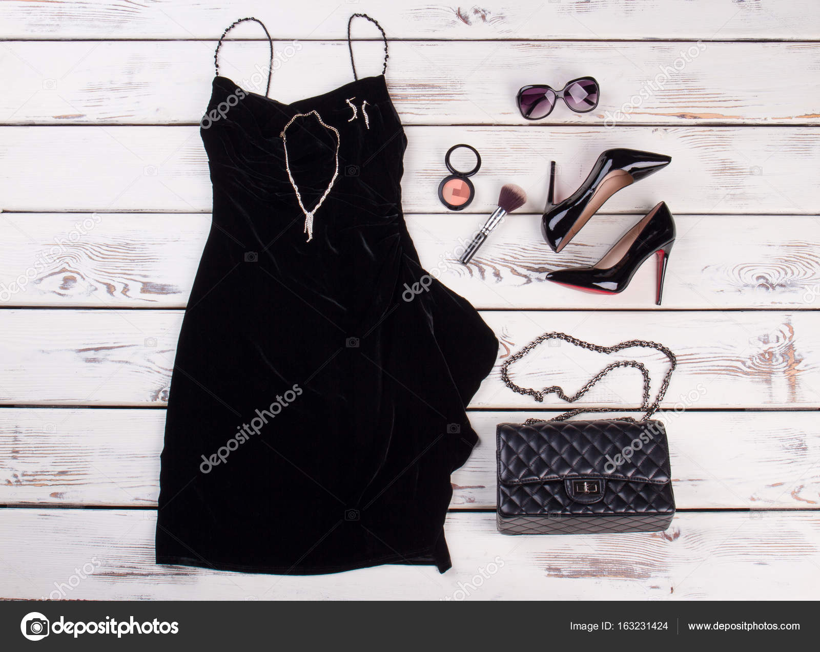 little black dress accessories