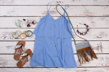 Bayan için trendy yaz aksesuarları.