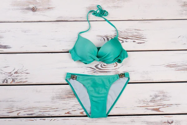 Donne imbottite push up reggiseno bikini set . — Foto Stock