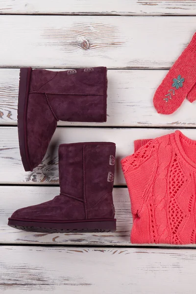 Kış Ayakkabı ve el yapımı elbise