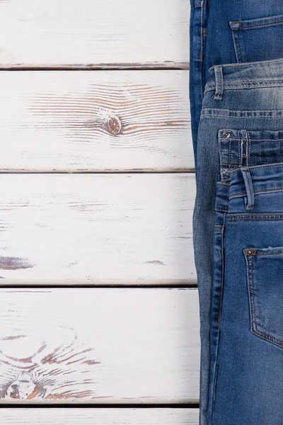 Rafta yeni kot pantolon koleksiyonu