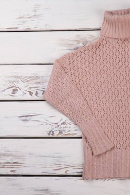 El yapımı örgü uzun kollu kazak