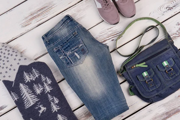 Kış kıyafeti fikir kadınlar için