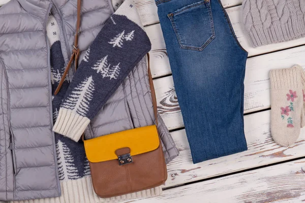 Sıcak kadın giyim kümesi