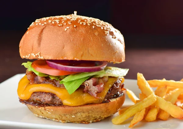 Hamburger amerykański ser — Zdjęcie stockowe
