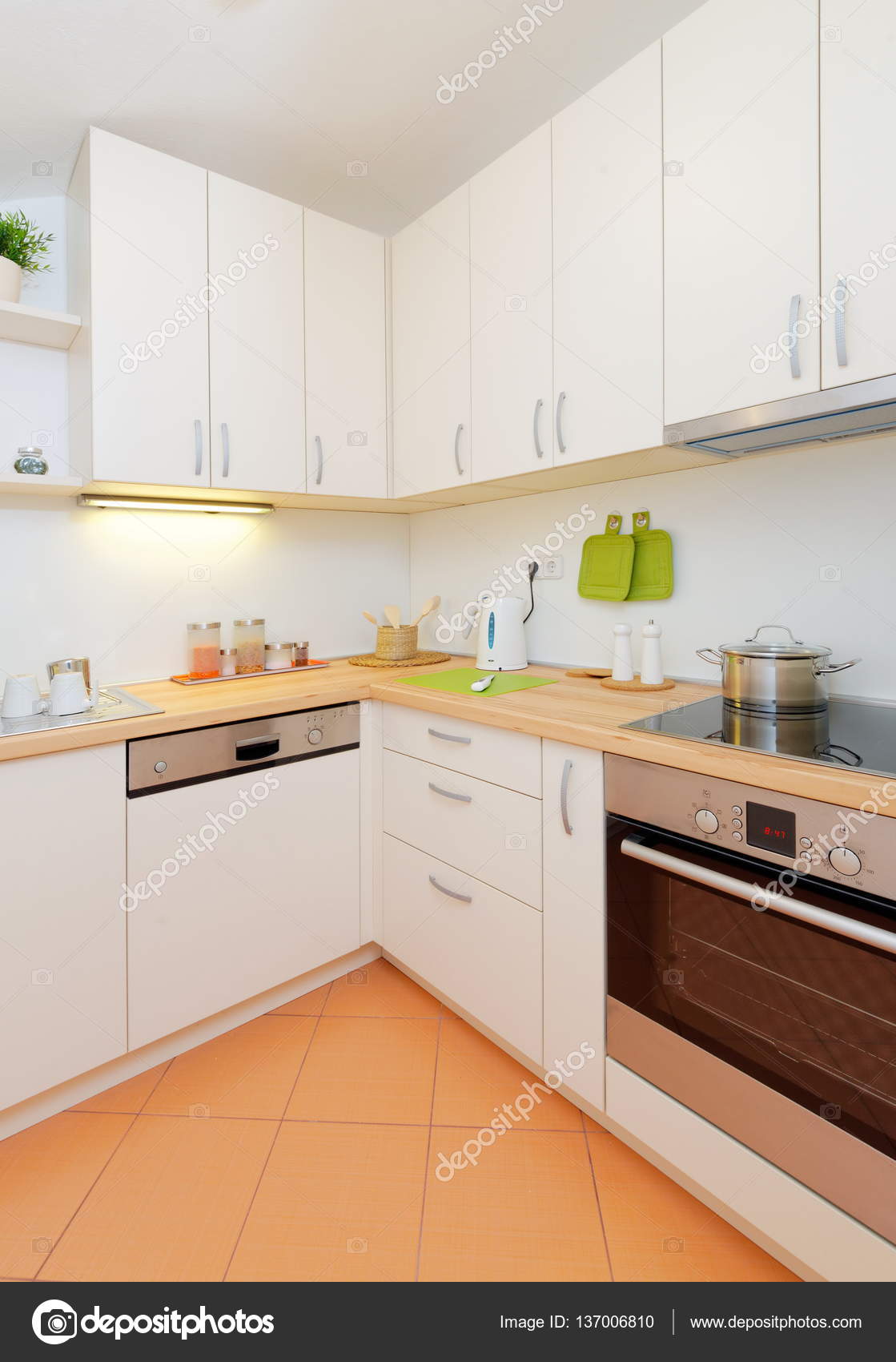 Modern fehér konyha — stock fotó © vision.si #137006810