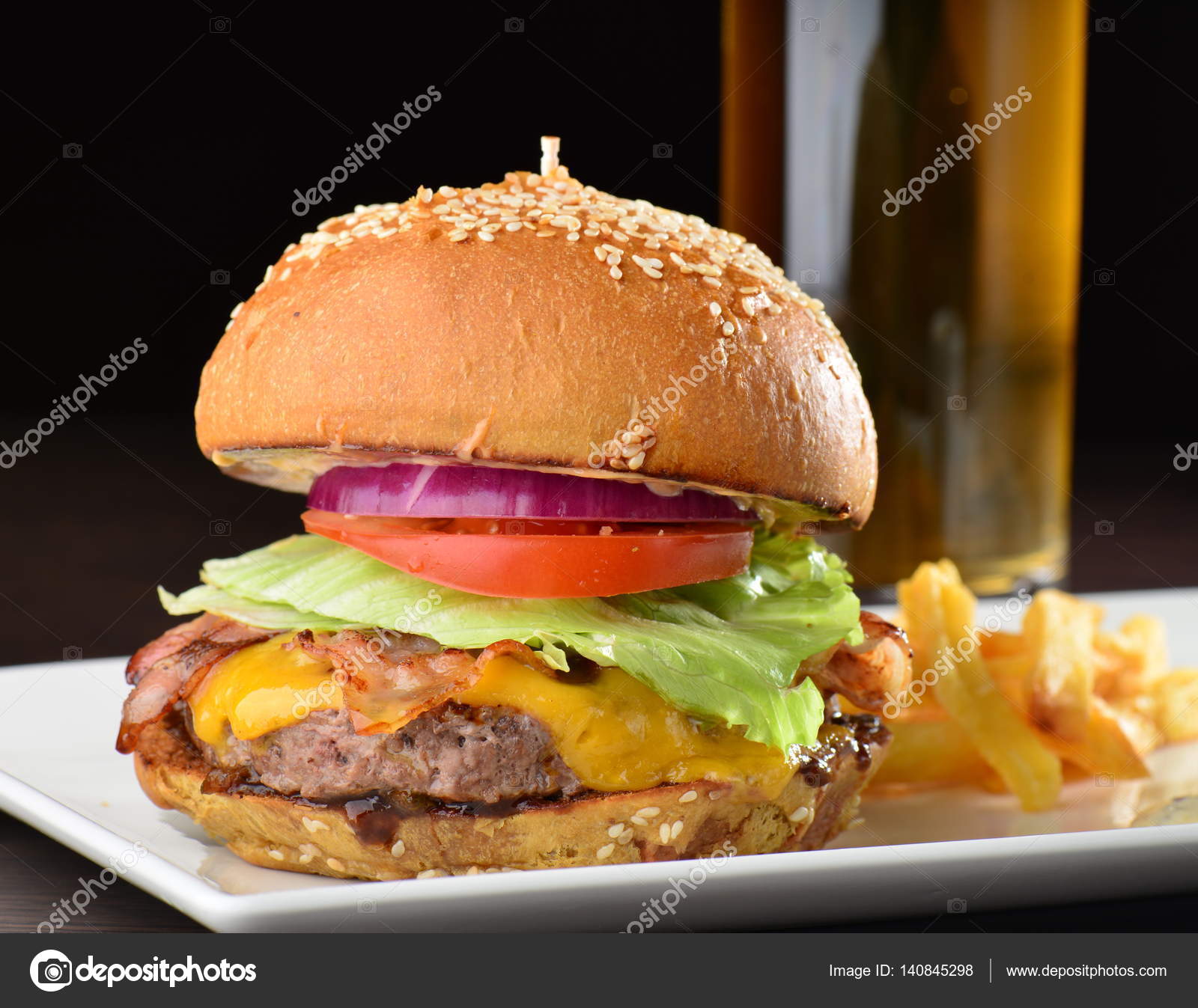 Cheese burger with a bacon Stock Photo by ©vision.si 140845298