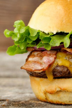  Gurme çizburger ahşap tablo