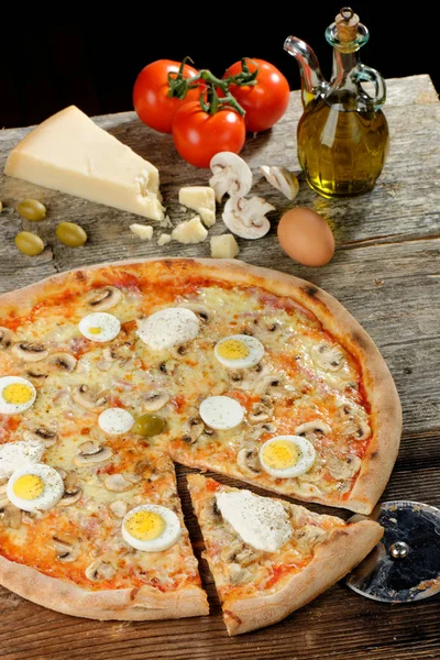 Fresh Oven Baked Pizza with Egg — Stock Photo, Image