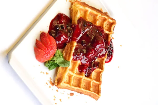 Waffles with berries. — Stock Photo, Image