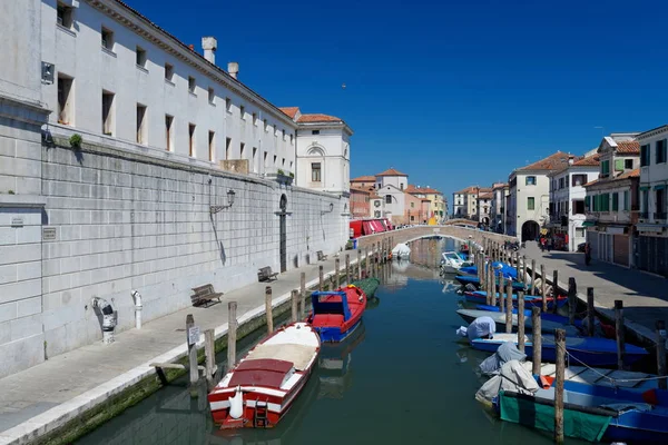 Διώρυγα στο η παλιά πόλη της Chioggia — Φωτογραφία Αρχείου