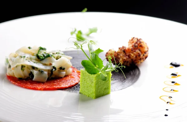 Haute cuisine, Gourmet voorgerecht — Stockfoto