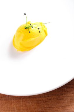 tropikal mango dondurma 