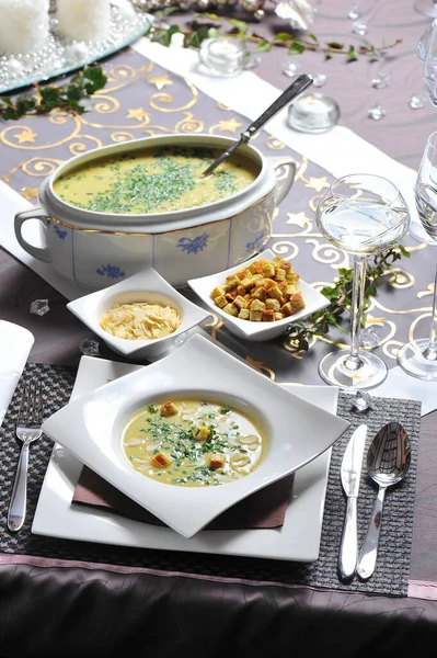 Homemade Creamy Potato Leek Soup Festive Table — Stock Photo, Image