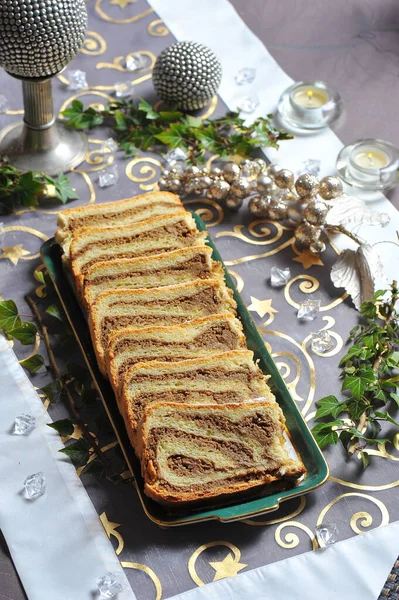 Potica Potizza Rollo Con Nueces Mesa Festiva — Foto de Stock