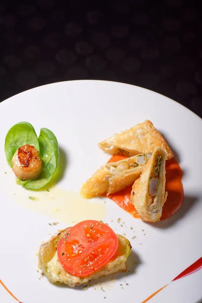 Zeevruchten Wrap Gevuld Met Kreeft Scallops Fine Dining — Stockfoto