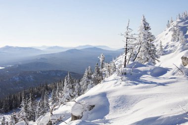 Dağ Zyuratkul, kış manzarası