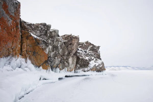 Baikalseeufer, Winterlandschaft — Stockfoto