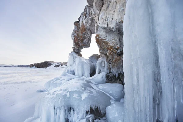 Capa de Tsagan-Hushun. Lago Baikal. Paisagem inverno — Fotografia de Stock