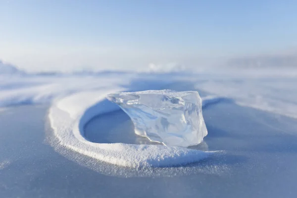 Krze lodowej. Jezioro Bajkał. Natura w zimie — Zdjęcie stockowe