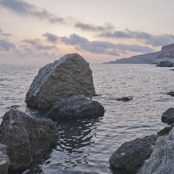 Fiolent Cape. Crimea. Atardecer paisaje — Foto de Stock