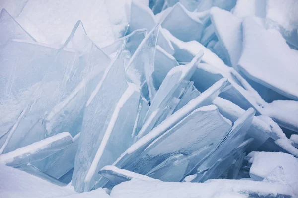 Átlátszó úszó jégtábla. Ice-drift — Stock Fotó