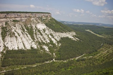 Chufut-Kale Besh Kosh dağ manzara. Crimea