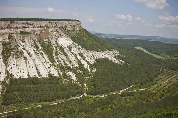 Chufut-Kale Besh Kosh dağ manzara. Crimea