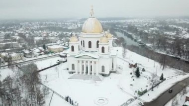 Morshansk şehir. Rusya. Trinity Katedrali. Nehir tsna