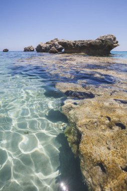 Yalı. Kıbrıs yaz manzara