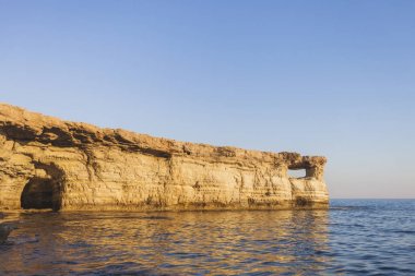 Ayia Napa, Kıbrıs. Cavo Greco Cape deniz mağaraları. 