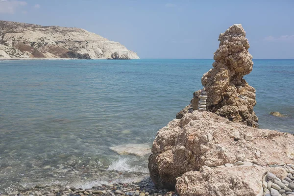 Rocas cerca del lugar de nacimiento de Afrodita, Chipre paisaje . —  Fotos de Stock
