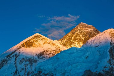 Kala Patar 'dan Everest Dağı' nın görüntüsü