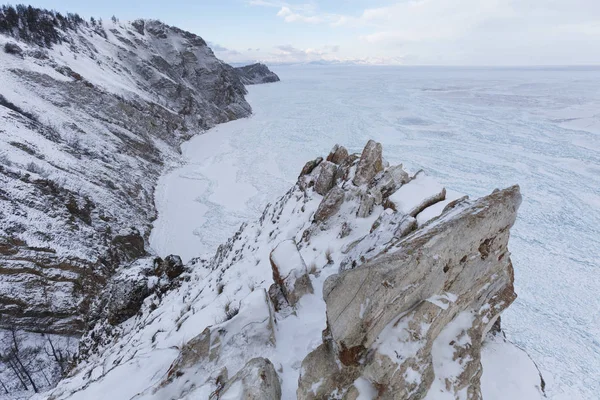 Vue du lac Baïkal sur l'île d'Olkhon — Photo