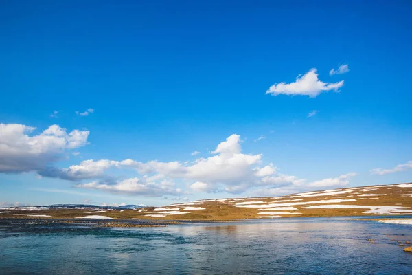 Río Hoisey en la meseta de Putorana — Foto de Stock