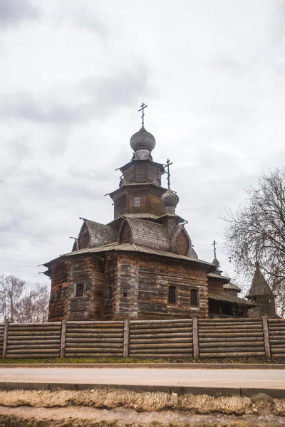 スズダルの木造建築博物館の教会 ロシアの黄金の指輪 — ストック写真