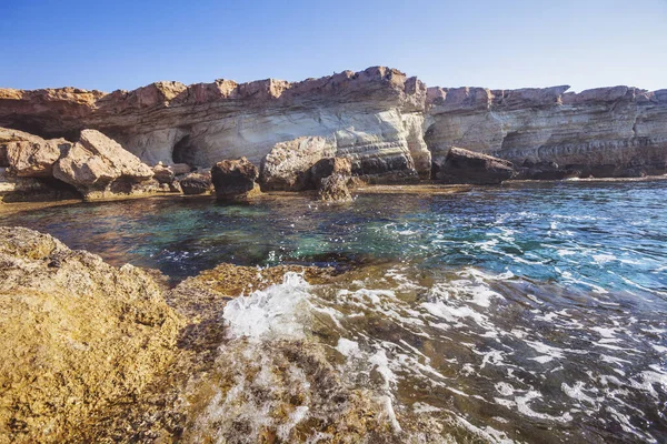 Cuevas Marinas Del Cabo Cavo Greco Ayia Napa Chipre Mar —  Fotos de Stock