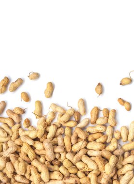 Beyaz arka plan ve kuru kabuklu fıstık. Yiyecek.
