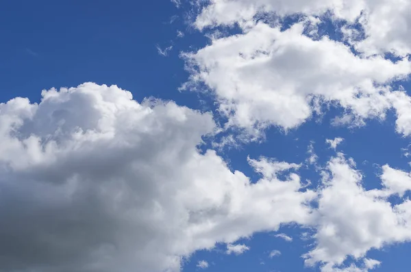 Céu com nuvens — Fotografia de Stock