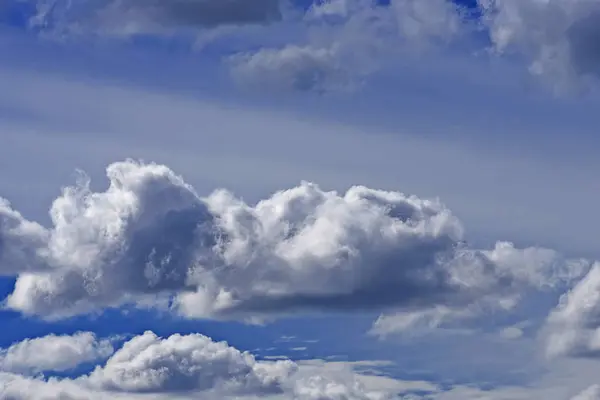 Céu com nuvens — Fotografia de Stock