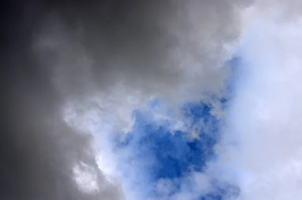 Céu com nuvens — Fotografia de Stock