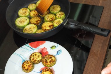 Kızarmış kabak hazırlanması