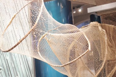 Geniş hacimli balıkçılık için eski kafes