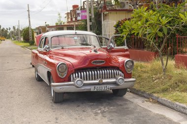 Varadero, Küba - 05 Ocak 2018: Bir retro klasik Amerikan otomobil 