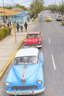 Varadero, Küba - 05 Ocak 2018: Klasik Amerikan retro otomobil RI