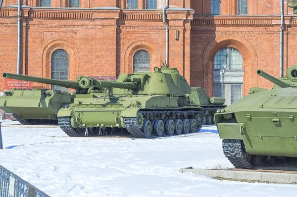 Санкт-Петербург, Російська Федерація - 31 березня 2018: Експозиції, присвячені courtya — стокове фото