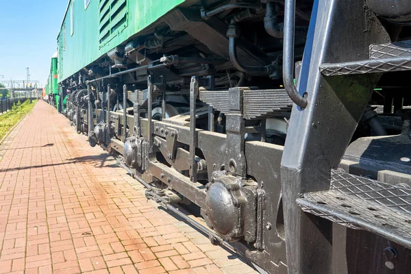 Fragment podvozku staré dieselové lokomotivy — Stock fotografie